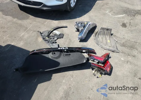 2025 Kia K4 Lx из США, поврежденный, VIN 3KPFT4DEXSE090119